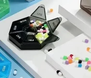 Портативна аптечка-таблетниця на 7 днів 7 Days Pill Box – компактний контейнер для ліків, Чорний